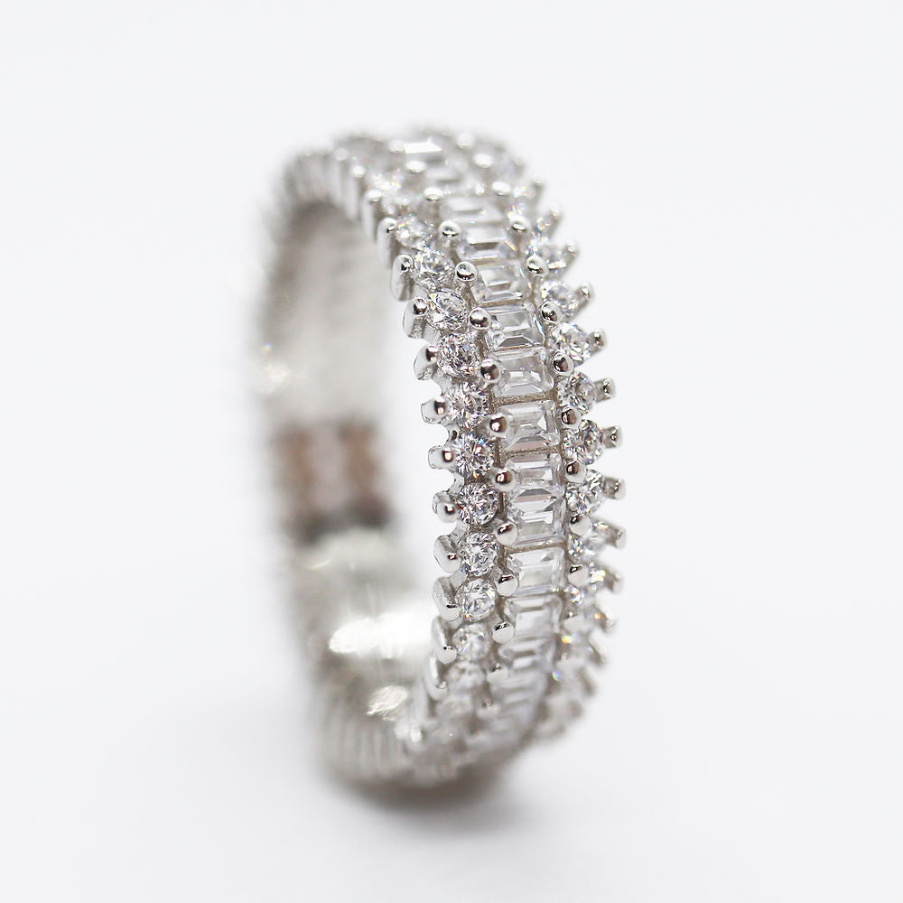 Anillo Plata .925 Baño de Rodio y Zirconias