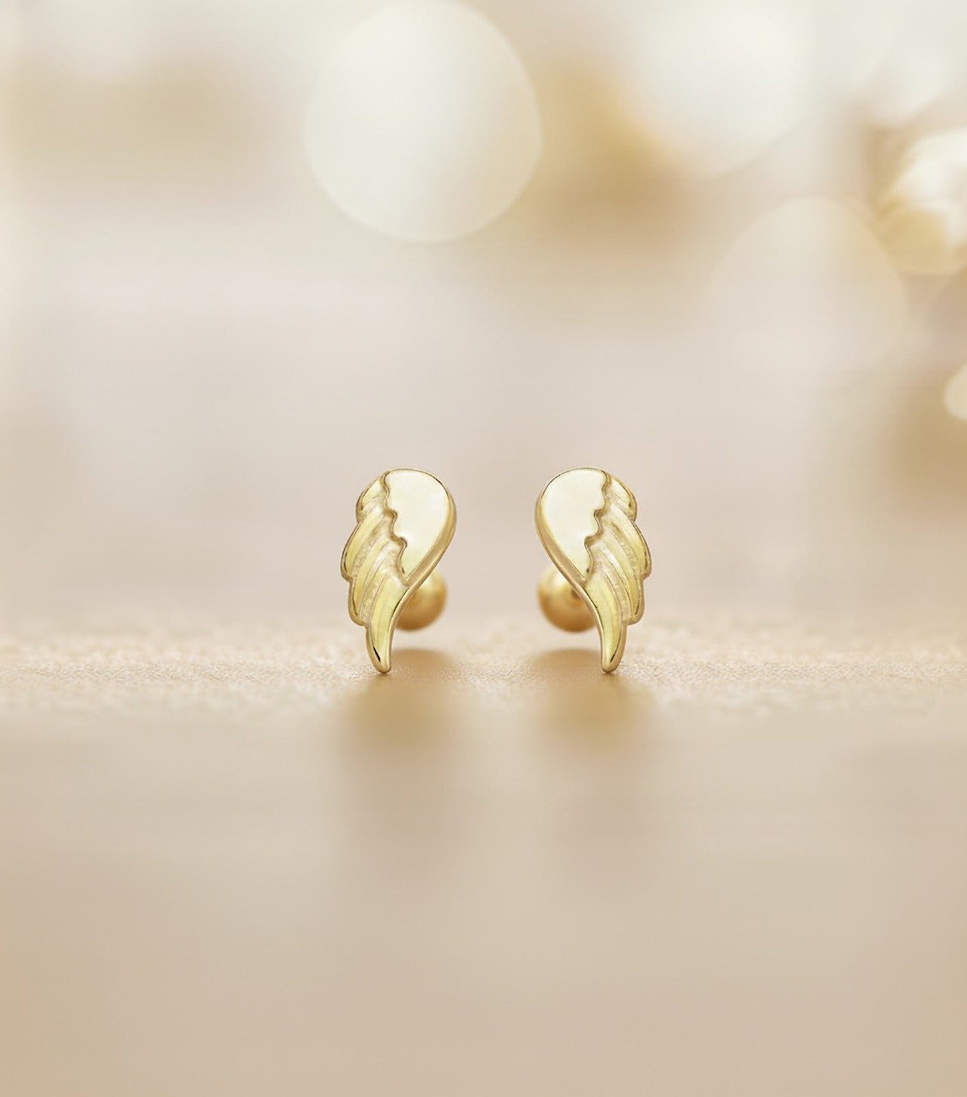 Broquel Oro 10k Alitas de Angel