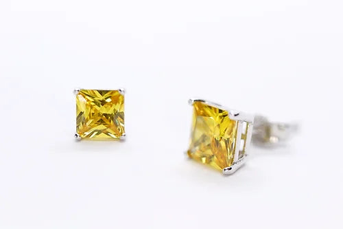 Aretes - Plata .925 con baño de Rodio y Zirconia