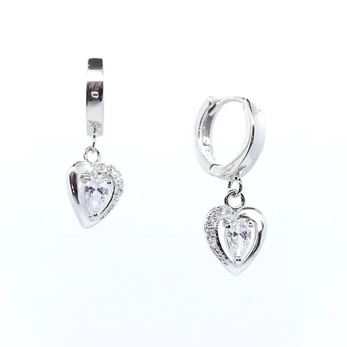 Huggies Corazón Plata .925 con Baño de Rodio y Zirconias