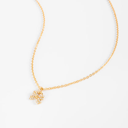 Collar con dije de moño y cristales