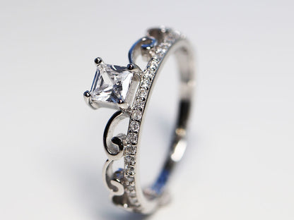 Anillo Princesa Plata .925 baño Rodio