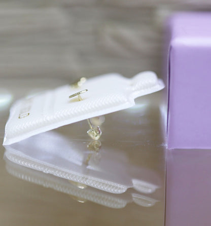 Broquel oro 10k Corazon Mini