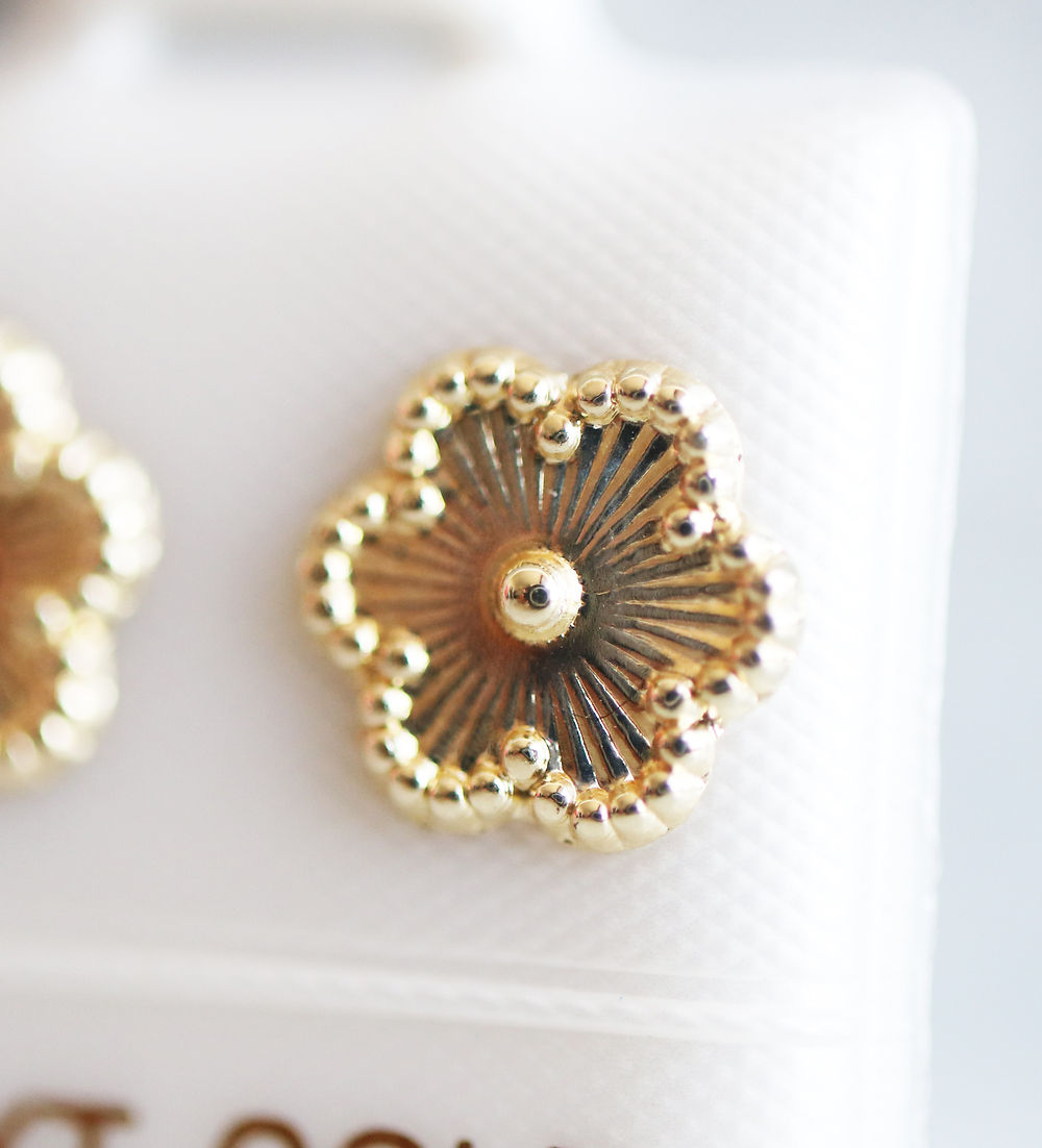 Broquel Oro 10k Flor diamantada