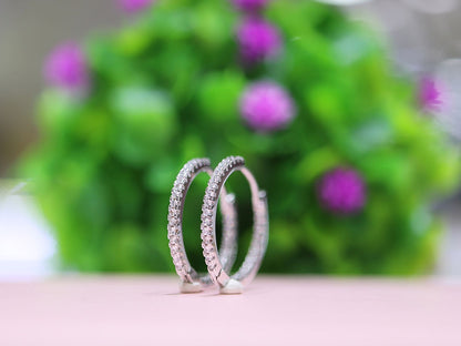 Arracada delgada chica 2cms Plata 925 baño Rodio