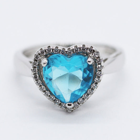 Anillo Corazón Plata .925 con baño de Rodio y Zirconias