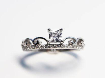 Anillo Princesa Plata .925 baño Rodio