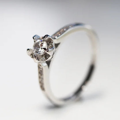 Anillo Solitario Plata .925 baño Rodio