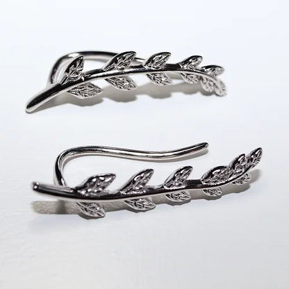 Arete Clip Hojas Plata .925 baño Rodio