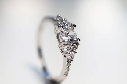 Anillo Solitario Plata .925 baño Rodio