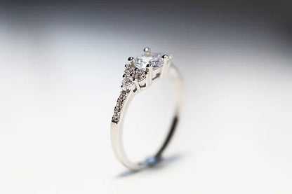 Anillo Solitario Plata .925 baño Rodio