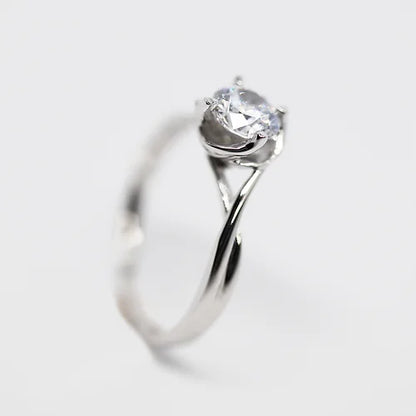 Anillo Solitario Plata .925 baño Rodio