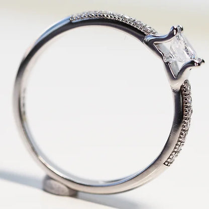 Anillo Solitario Vintage Plata .925 baño Rodio