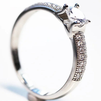 Anillo Solitario Vintage Plata .925 baño Rodio